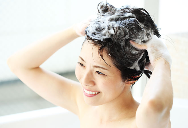 40代女性の髪はトラブルだらけ 気になる髪の悩みには の見直しがオススメ ラサーナ公式通販サイト